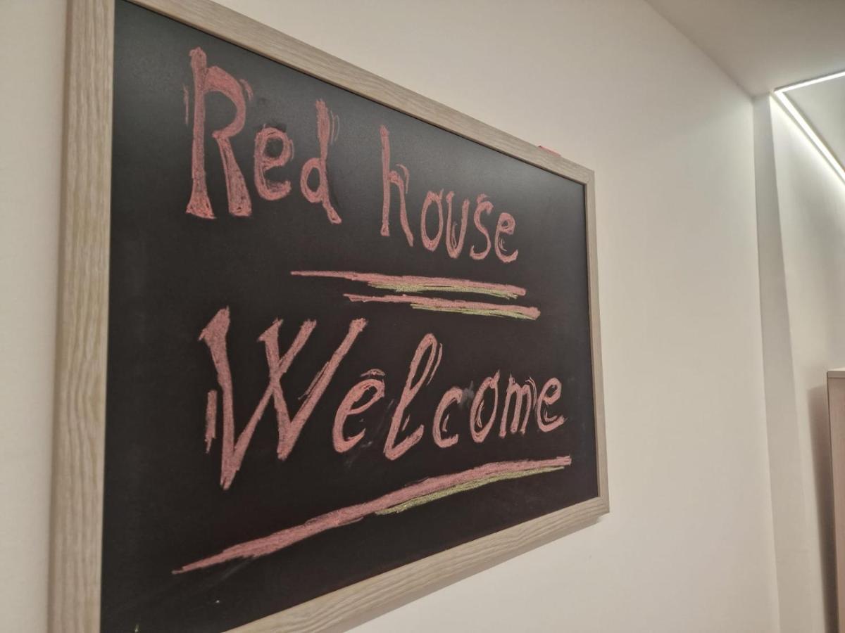 Вилла Red House Катания Экстерьер фото